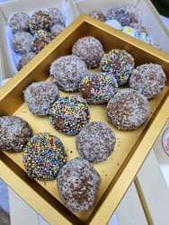 כדורי שוקולד מעוצבים