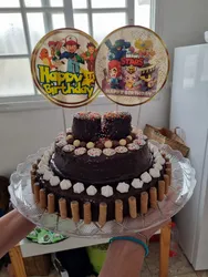 טופר גדול וסוכריות קישוט