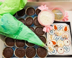 ערכת יצירה להכנת קאפקייקס מעוצב- מארז קומפלט