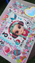 עוגות גן עם דף סוכר, קצפת ואלמנטים