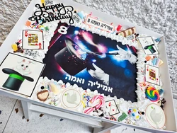 עוגות גן עם דף סוכר, קצפת ואלמנטים