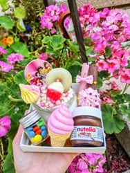 מוס אישי של דמויות לבחירה מתוך עולמם הקסום של הילדים