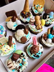 מארז קאפקייקס ממתקים