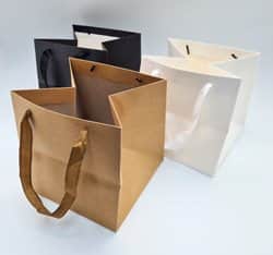 שקית קרטון תחתית רחבה