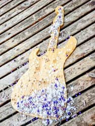 קרש חיתוך גיטרה